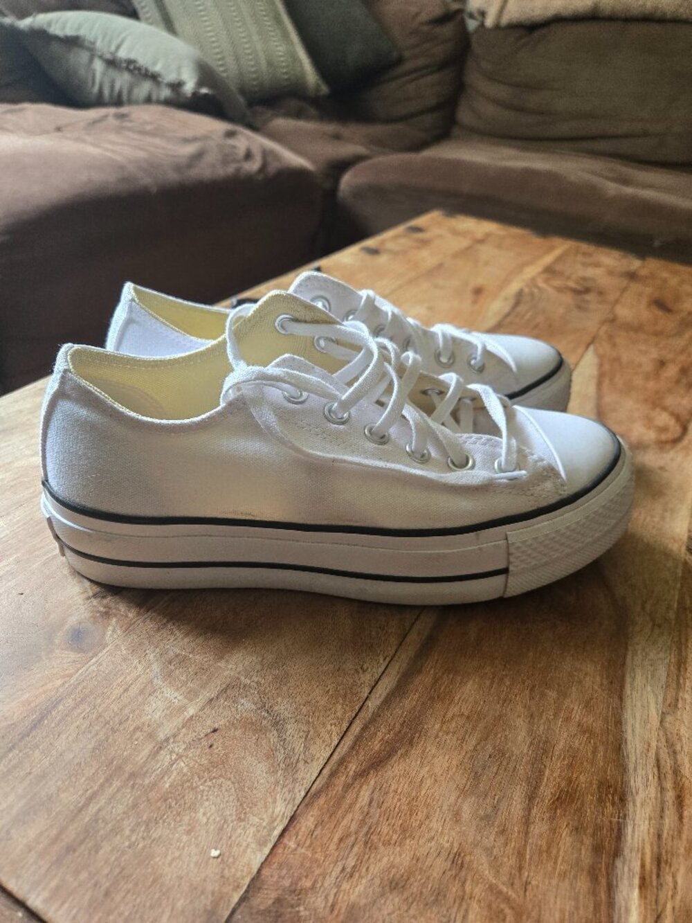 Converse Chuck Taylor All Star Low-Top Platform Sneaker